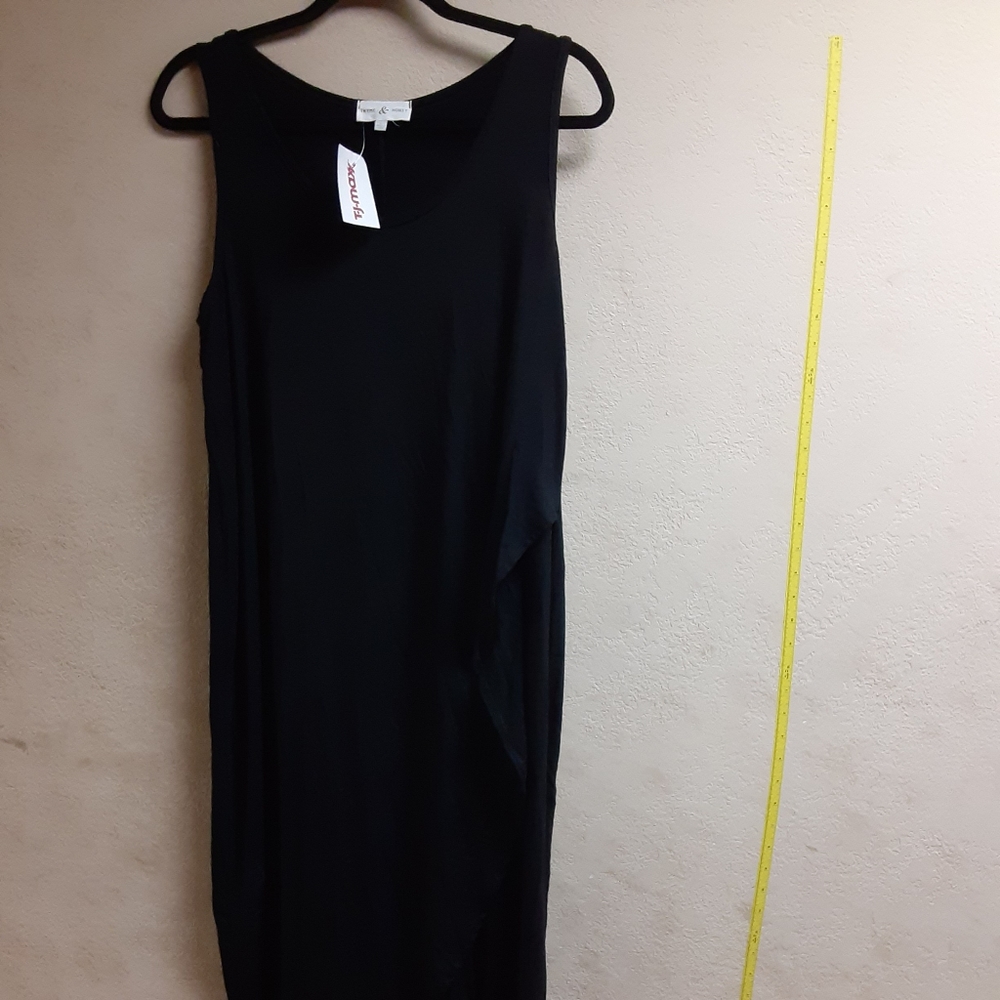 Long black dress